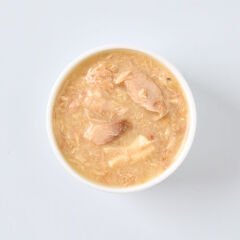 Sos içinde Ton Balıklı ve Tavuklu Yetişkin Kedi Yaş Maması 70 g